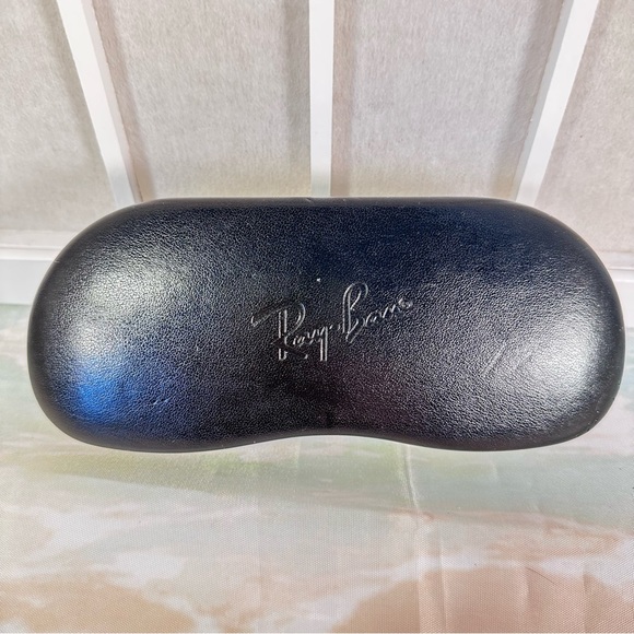 RayBan Eyeglass Case - Picture 3 of 7